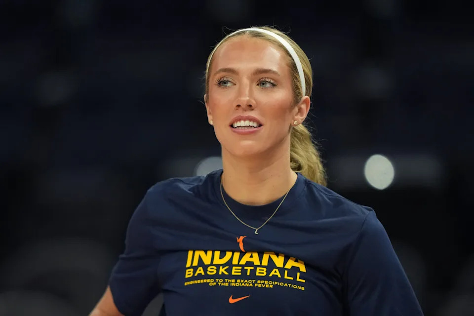 Indiana Fever guard Lexie Hull.© Darren Yamashita-Imagn Images