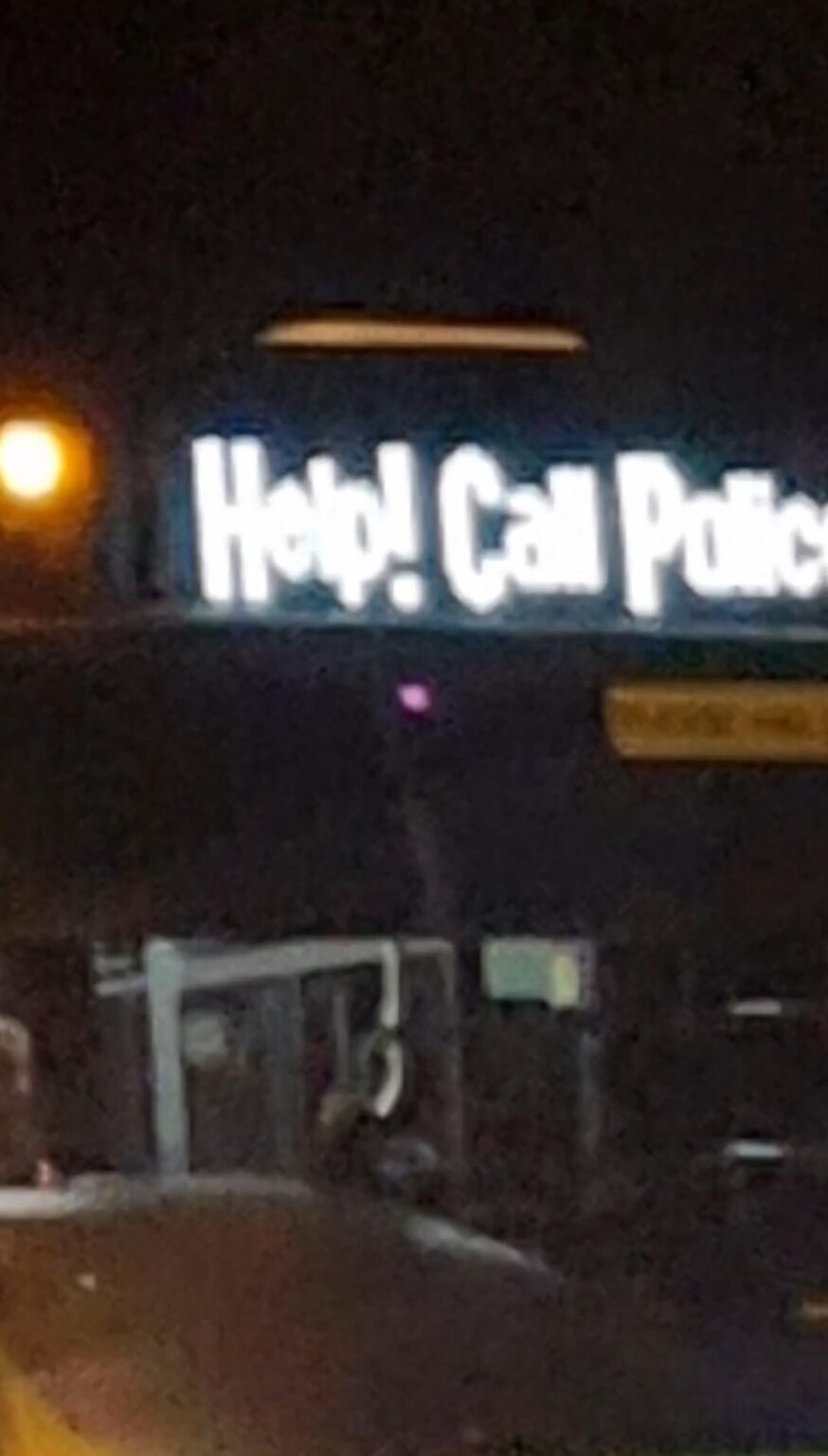 Saw this bus tonight with help signal instead of bus number