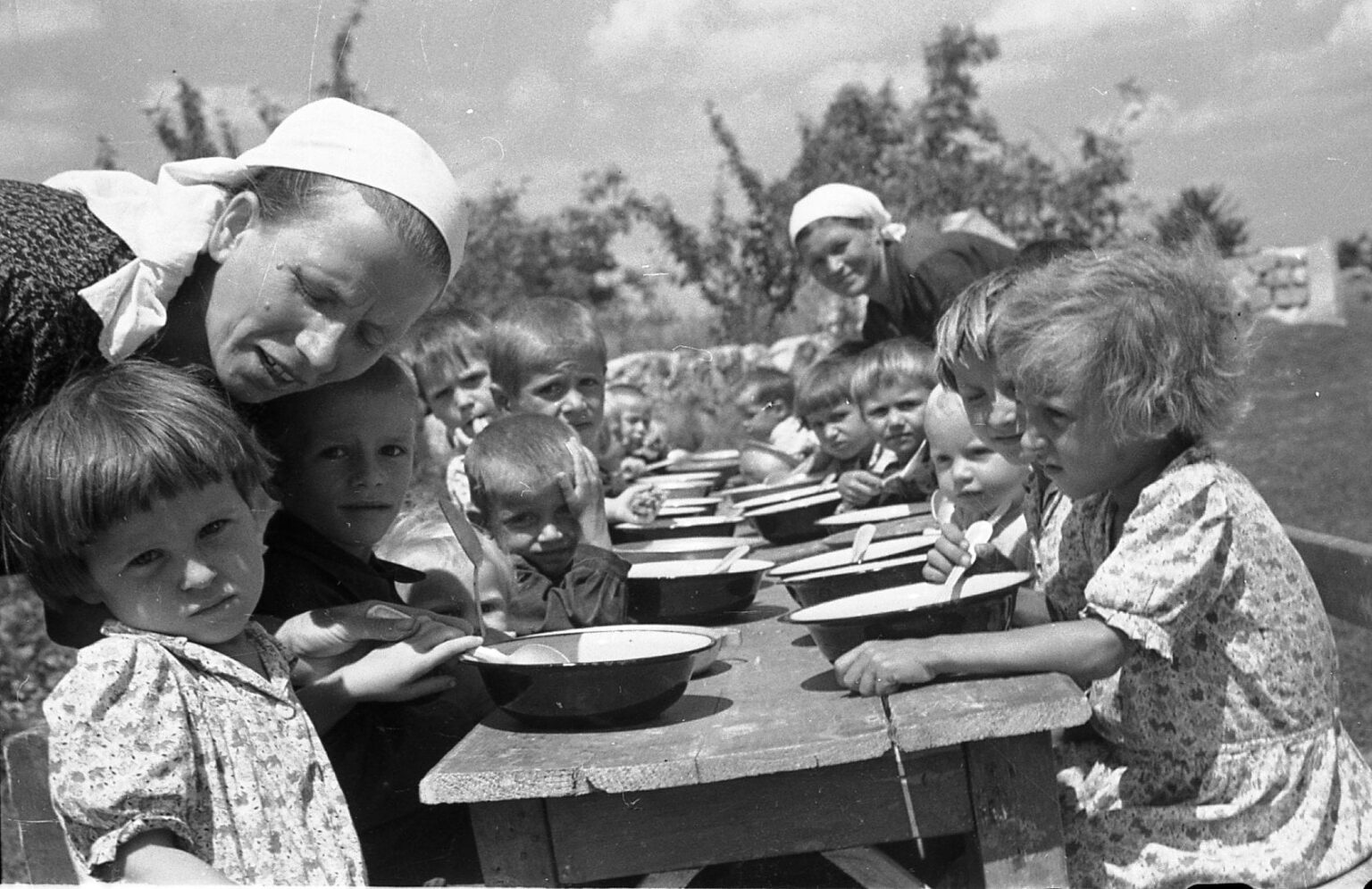 Day of Remembrance for Victims of Famine of 1946–1947 marked in Moldova