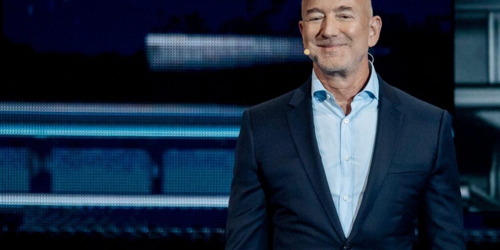 Amazon is still paying Jeff Bezos an $80,000 yearly salary—but $1.6 million for travel and security
