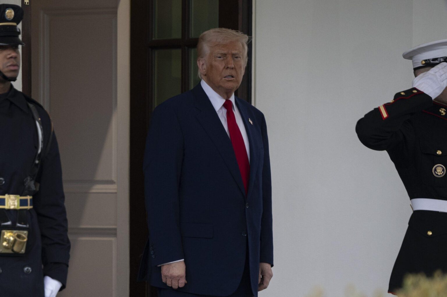 Trump falsely claims Pope said Iran can have nuclear weapon