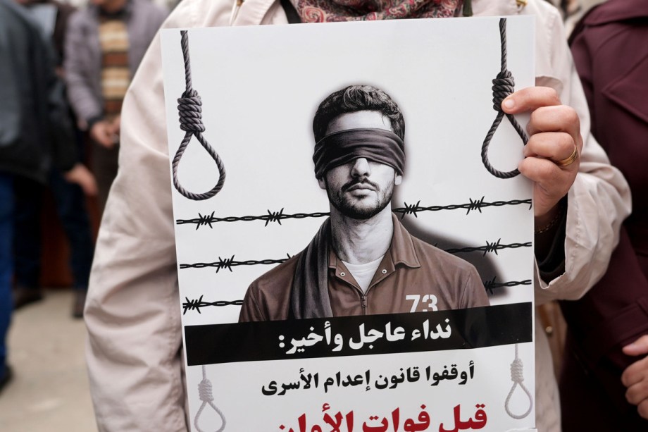 Poland condemns Israeli death penalty law on Palestinian prisoners – Middle East Monitor