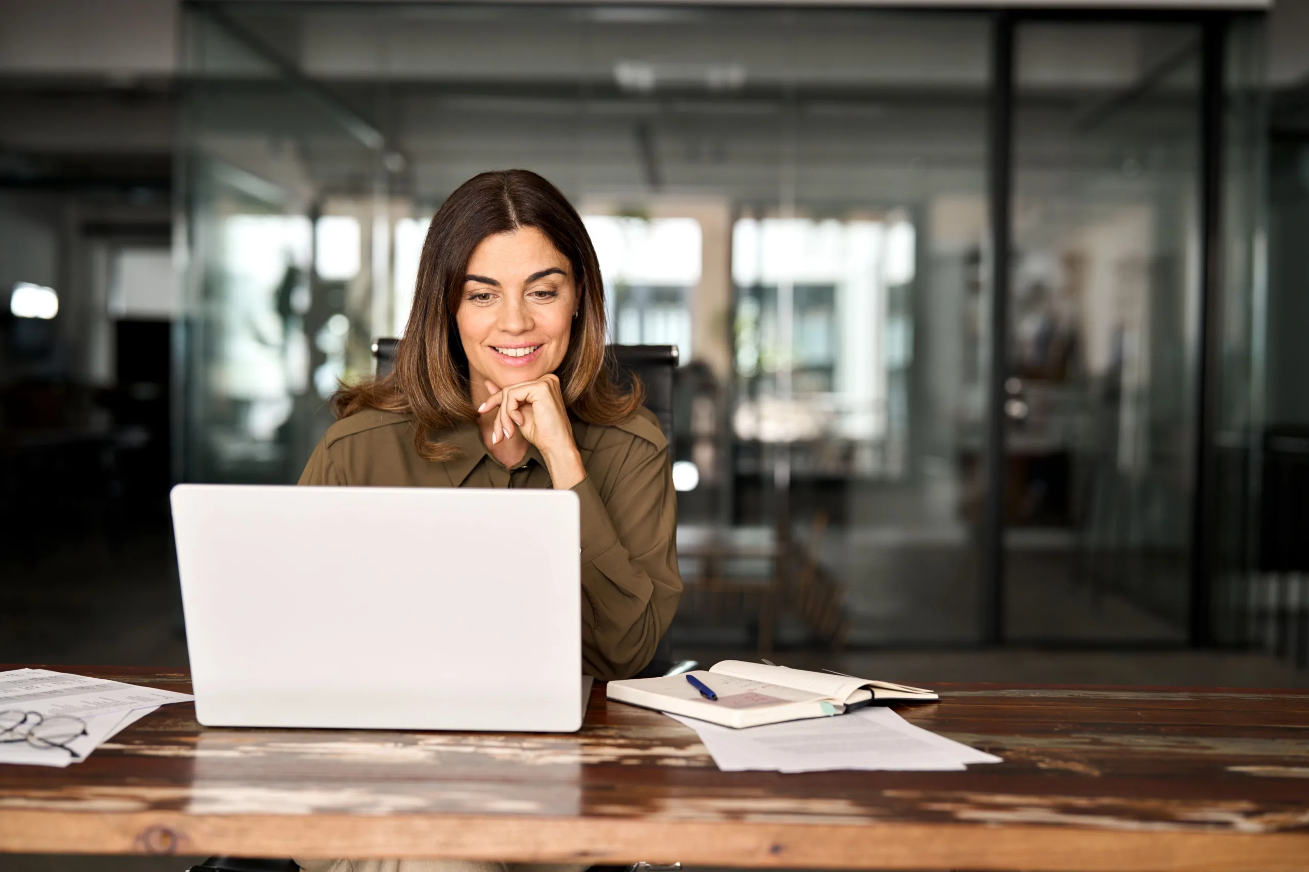 AI In-House Lawyers Swear By: Accelerating Corporate Work