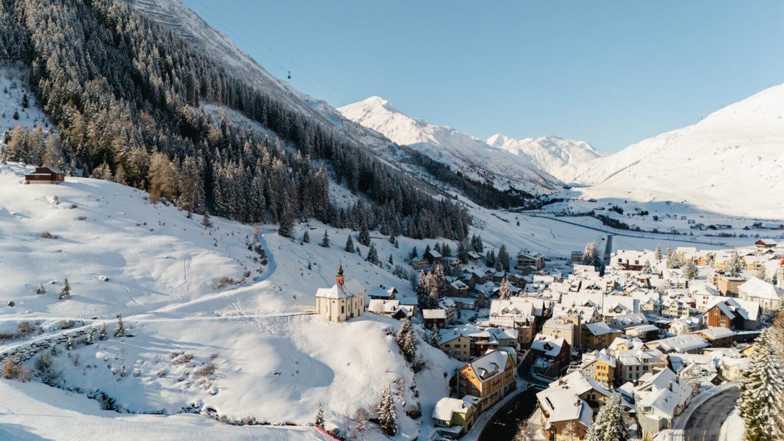 Epic Pass, European Rules: Why a Ski Guide in Andermatt, Switzerland, Can Make All the Difference