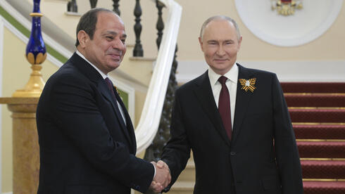 How Russia is using grain and energy to pull Egypt away from US influe