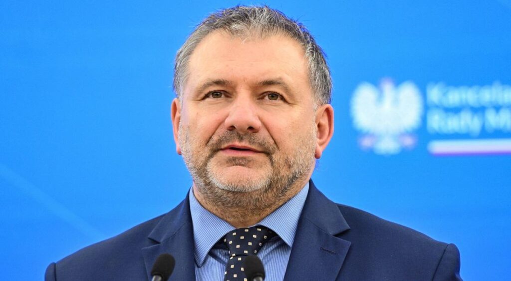 Poland's justice minister says president risks breaking constitution over top court judges