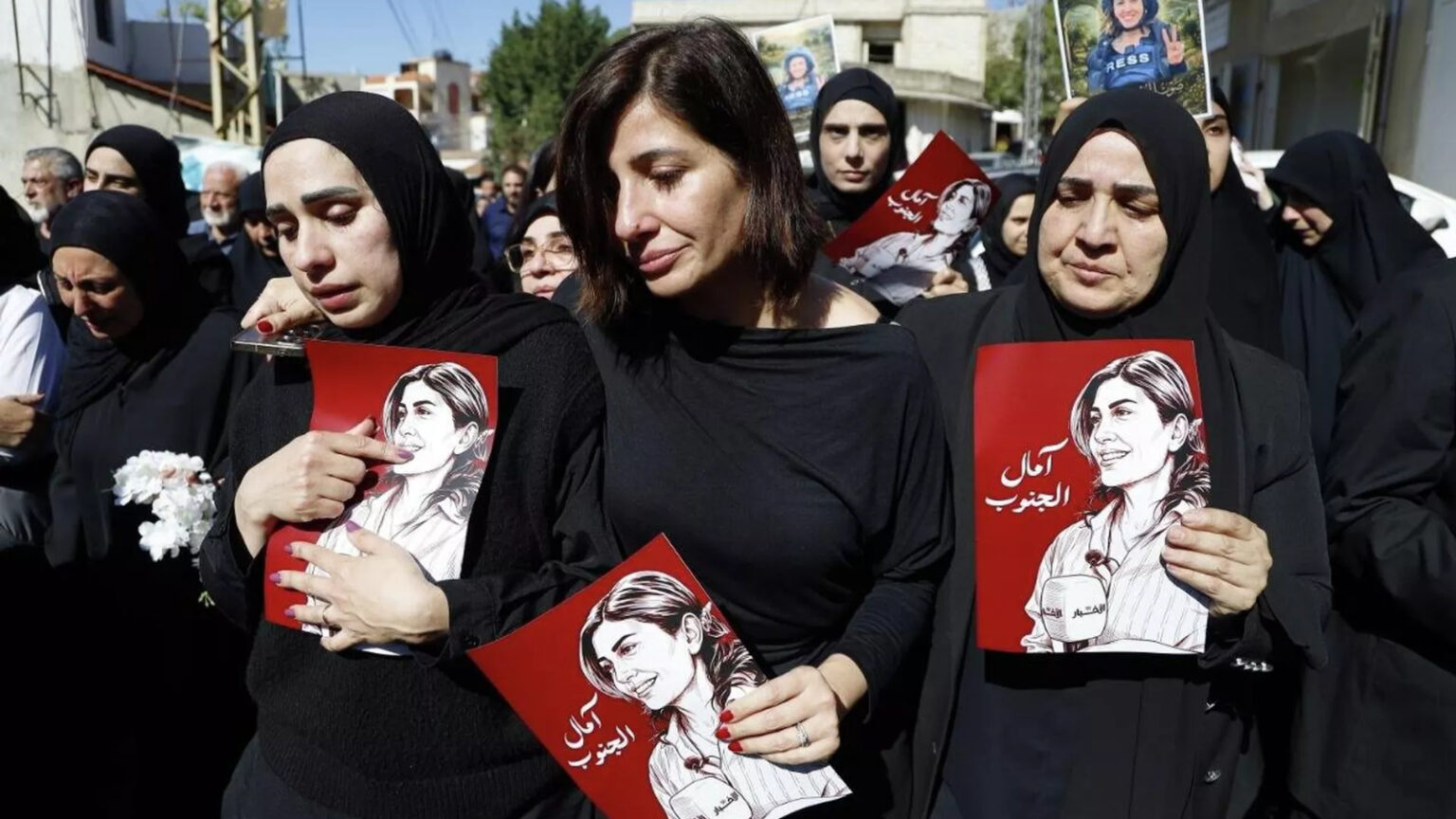 Britain and Finland condemn attacks on journalists in Lebanon: ‘Unacceptable’ Britain and Finland condemn attacks on journalists in Lebanon: 'Unacceptable'