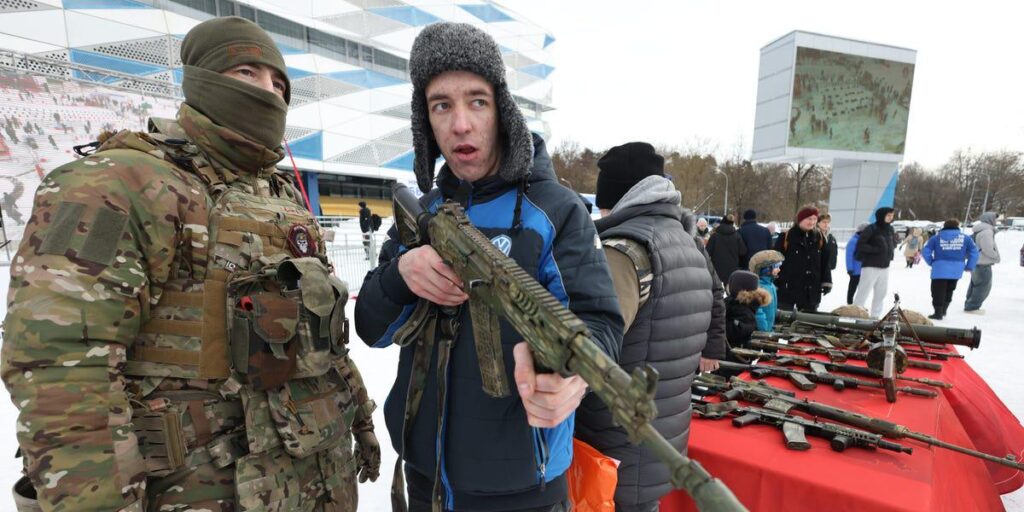 Russian governor orders companies to select employees as 'candidates' for joining the military