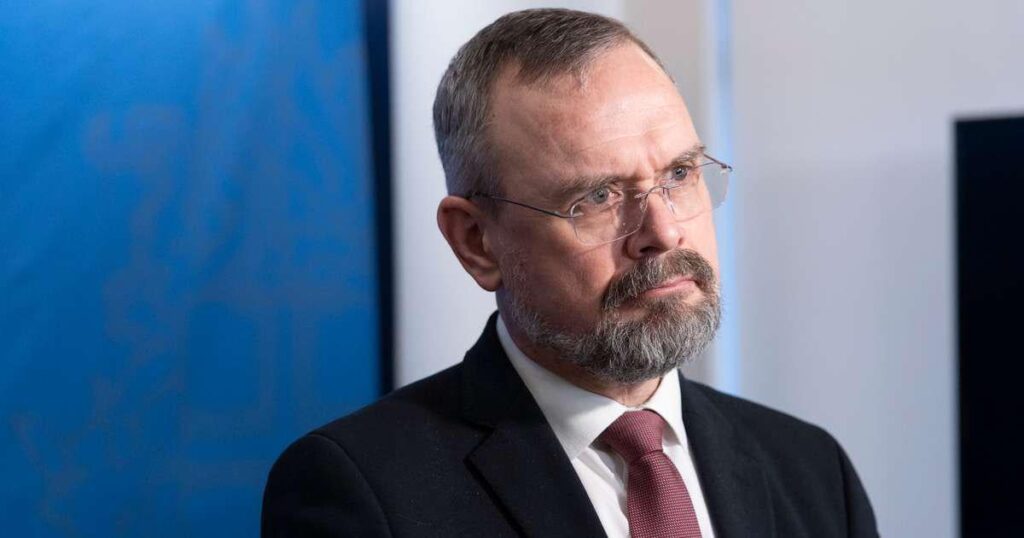 A strong guard against self-interest reaches into the parliament - RÚV.is