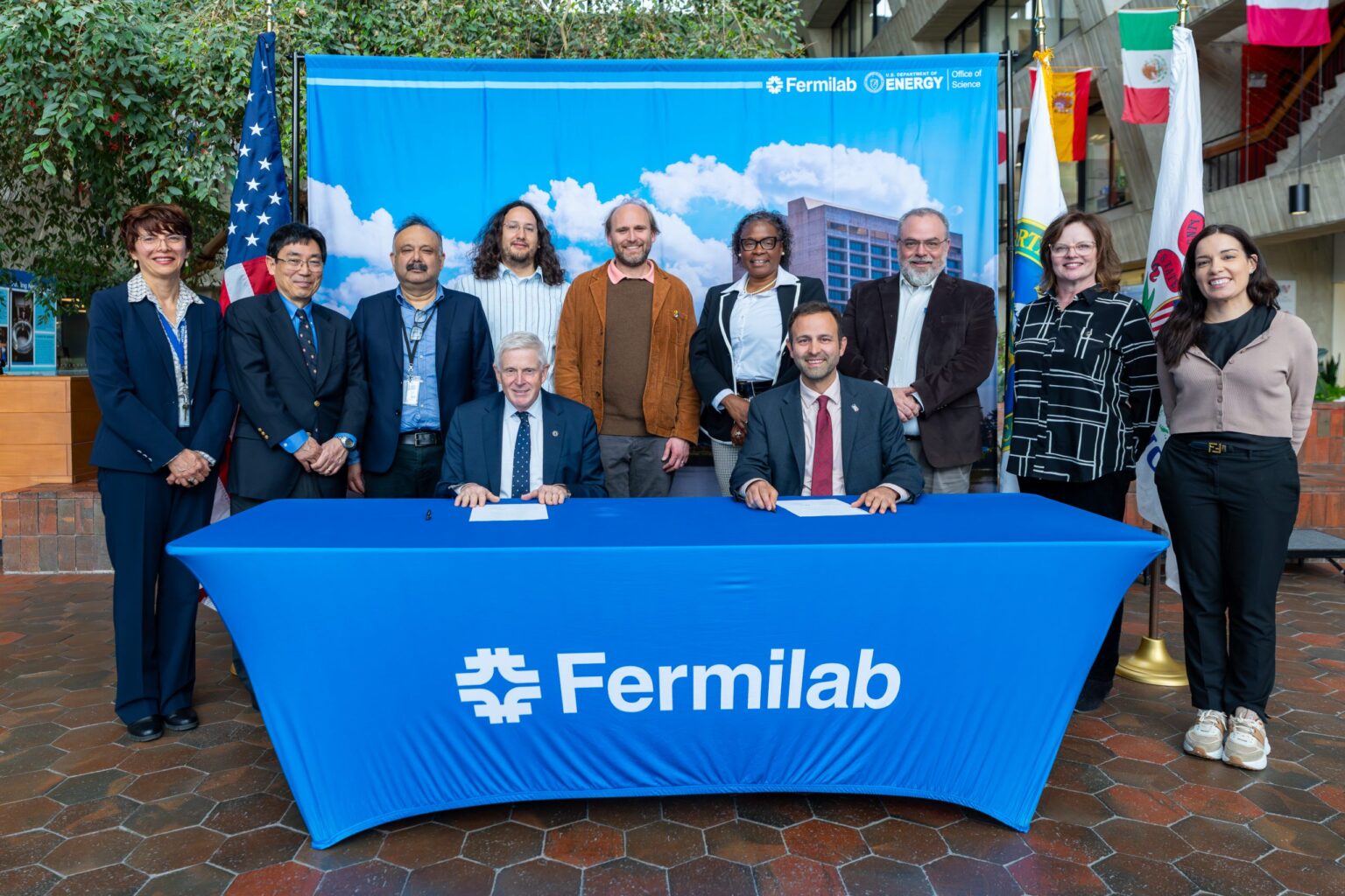 Fermilab teams up with NIU to launch quantum science program