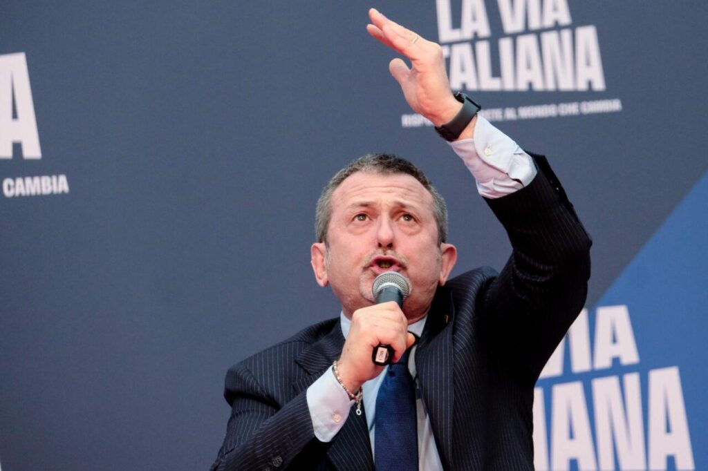 Renzi talks about Delmastro and the beating of a homeless man (and the non-investigation that followed) [Linkiesta]