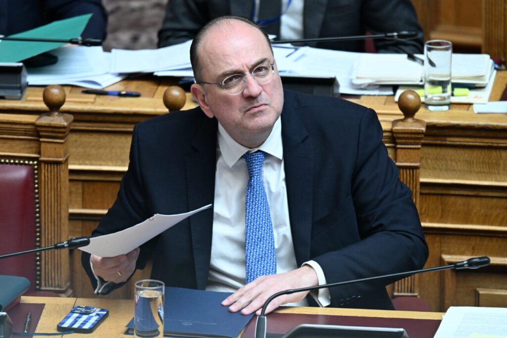 Makarios Lazaridis: Questions about his CV - Targeting the non-existent "College of Southeastern Europe" degree