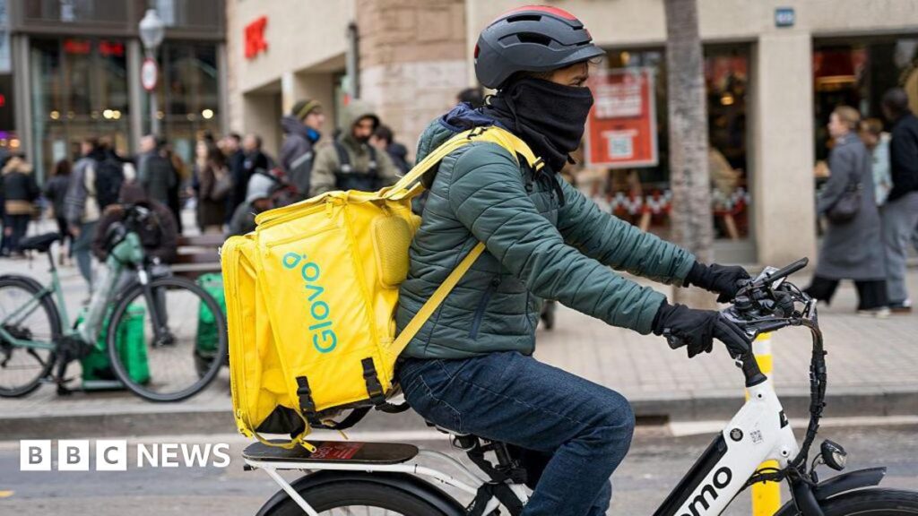 Spain approves plan to give around 500,000 undocumented migrants legal status