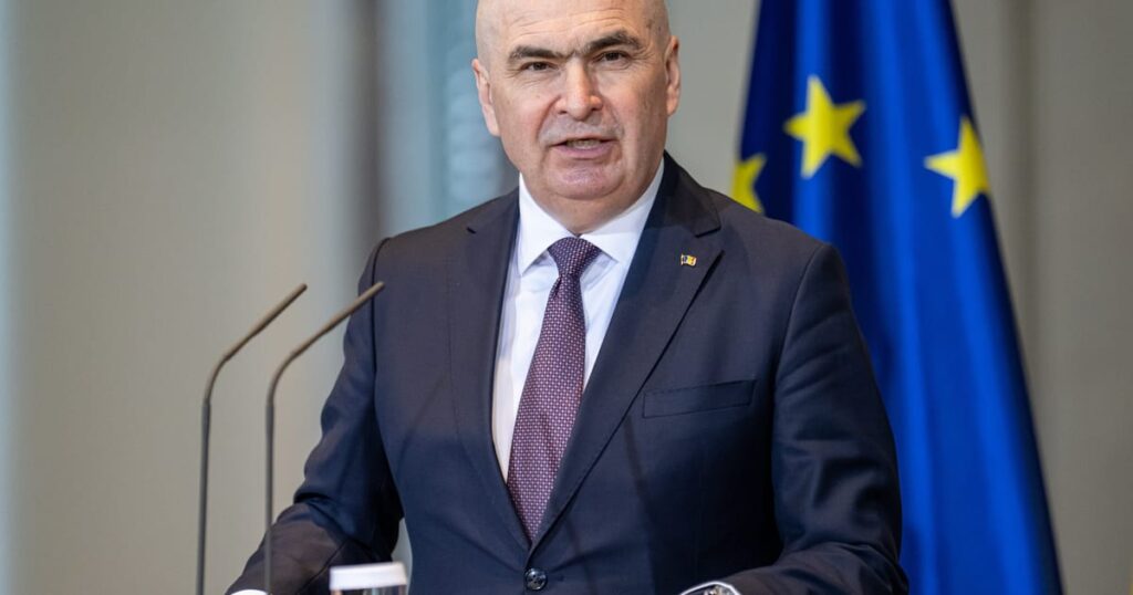 Romania plunges back into political turmoil as Social Democrats move to topple PM – POLITICO