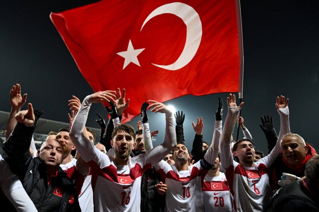 Turkey fans have a message for the USMNT at the World Cup: ‘We are coming for you’