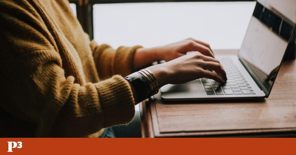 SAPO Mail is no longer free. And that should worry us