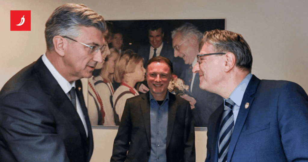 HSS: We are entering the ruling majority. We are returning to the core values