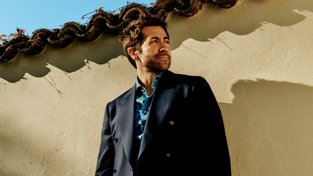 Cesare Attolini wool 150’s suit; Brunello Cucinelli cotton lightweight denim Western shirt; Bulgari Octo Finissimo Automatic watch in 37mm extra-thin titanium case, opaline titanium dial with rhodium-plated hands.