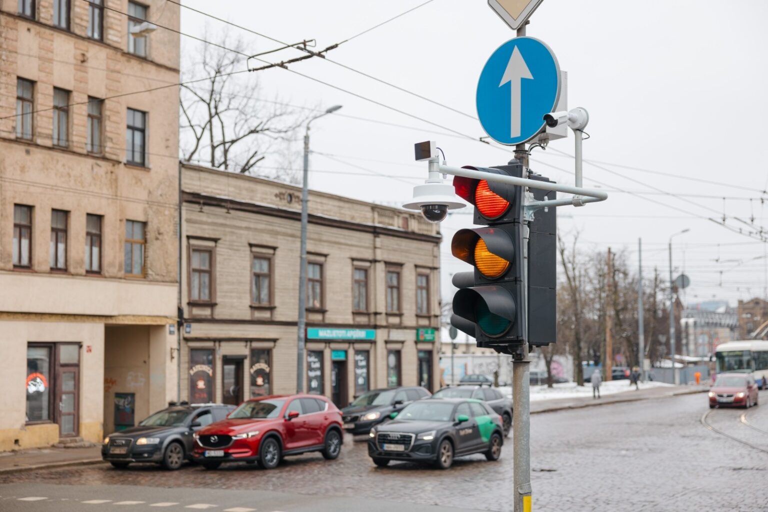 LMT cuts red-light violations in Latvia LMT cuts red-light violations in Latvia