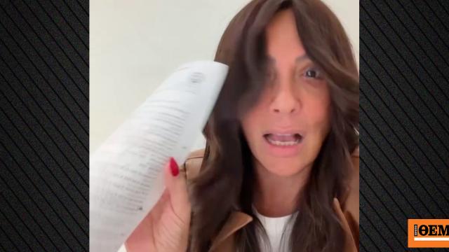 A Turkish Cypriot who had sung an anthem for the destruction of Smyrna in Komotini was denied entry to Greece, "I would do it again" she says