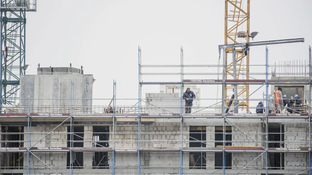 Klingbeil wants to have affordable rental apartments built