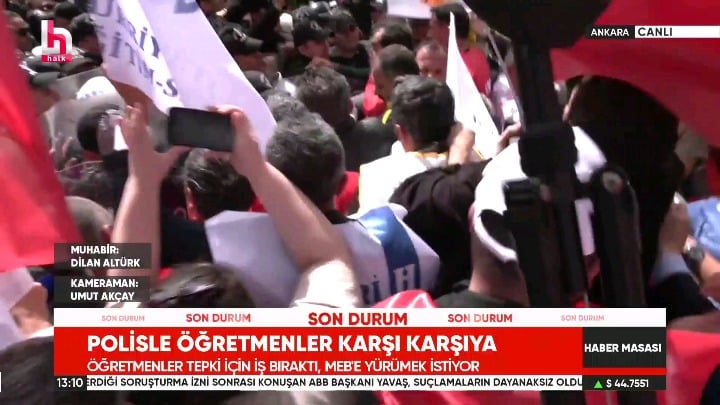 While the police were busy attacking teachers protesting the armed attack, a gun attack took place at another school at the same time.