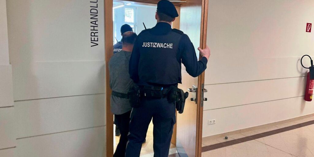 Rape trial against 52-year-old who lured neighbor's child into apartment