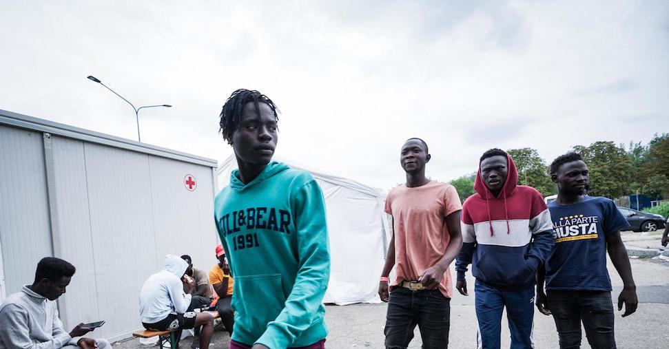 Dl Sicurezza, fund of €246 thousand per year for lawyers who favor repatriations. The National Forensic Council explodes: «Never informed», the Criminal Chambers attack: rule «incompatible with the Constitution». The ICE model for the weapons supplied to the FdO was also contested