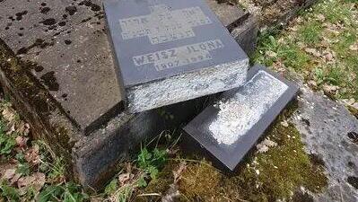 Jewish cemetery in Romania vandalized, 14 gravestones toppled