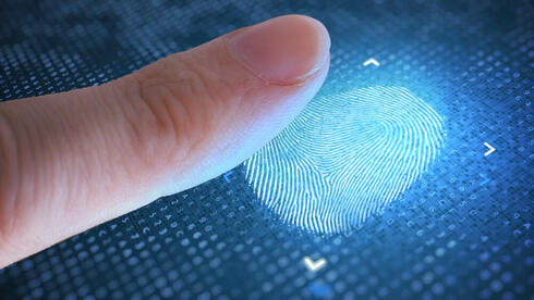 No more passport stamps: EU launches biometric border system for travelers