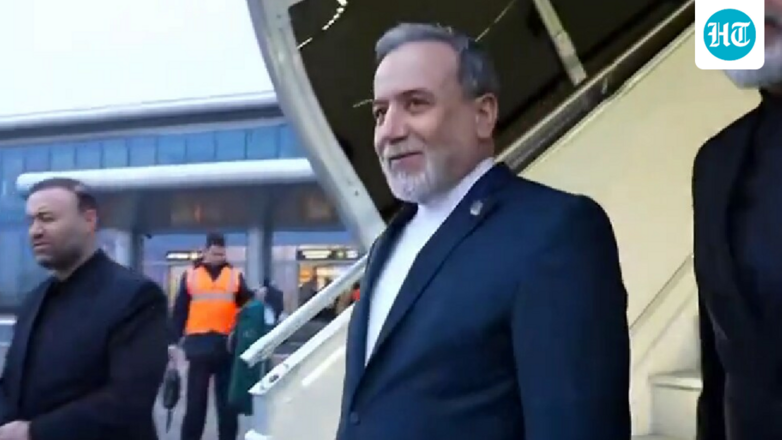 US Iran war LIVE updates: Araghchi blames Washington for stalled peace talks, set to meet Putin in Russia soon US Iran war LIVE updates: Araghchi blames Washington for stalled peace talks, set to meet Putin in Russia soon