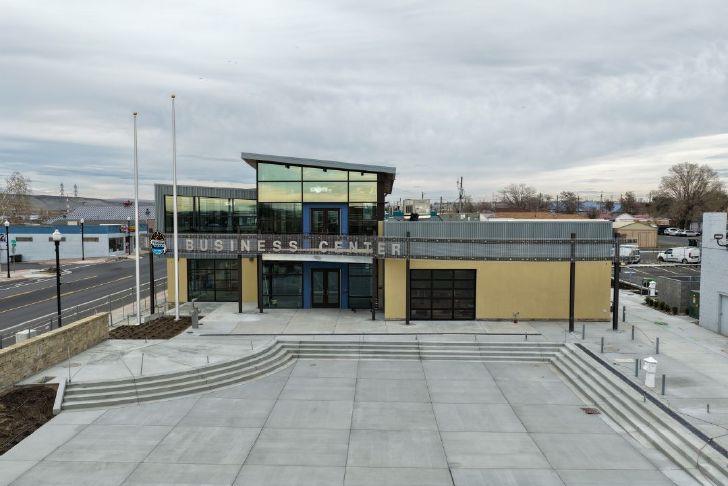 Umatilla to celebrate grand opening of new business center