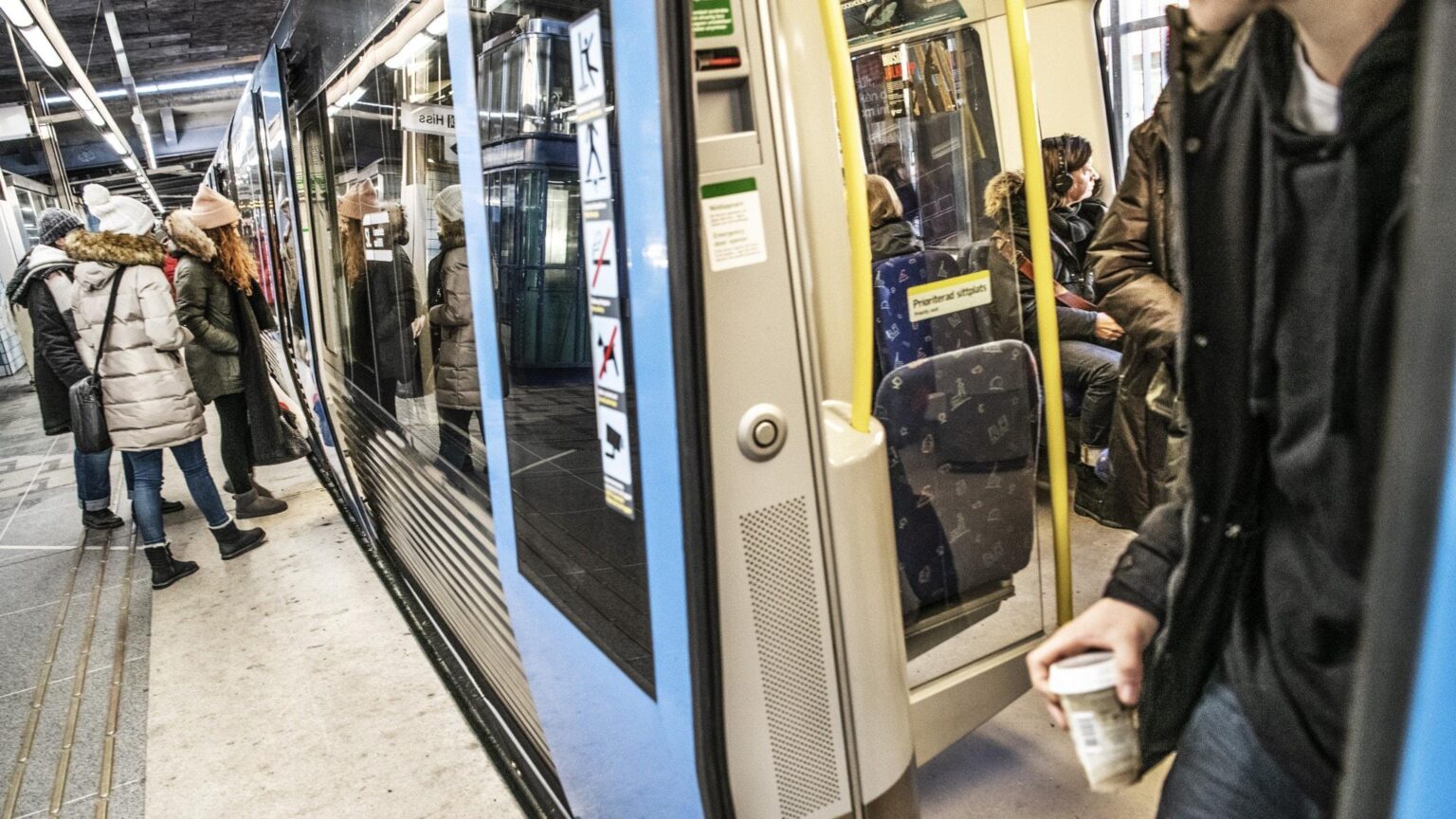 SL's cheap ticket went with an unexpected profit: "One-time thing"