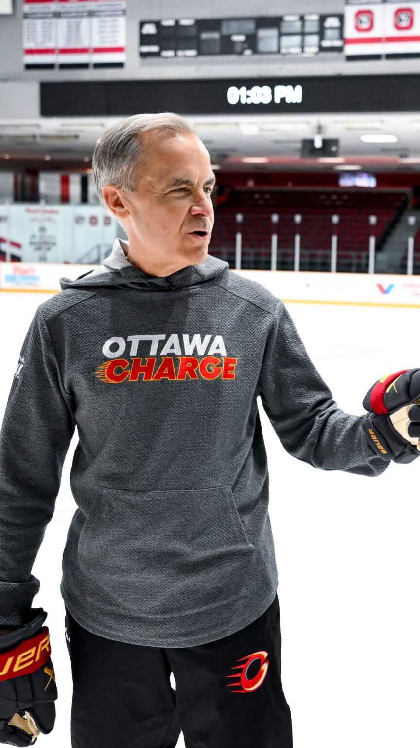 Carney, Finnish president attend hockey practice Carney, Finnish president attend hockey practice
