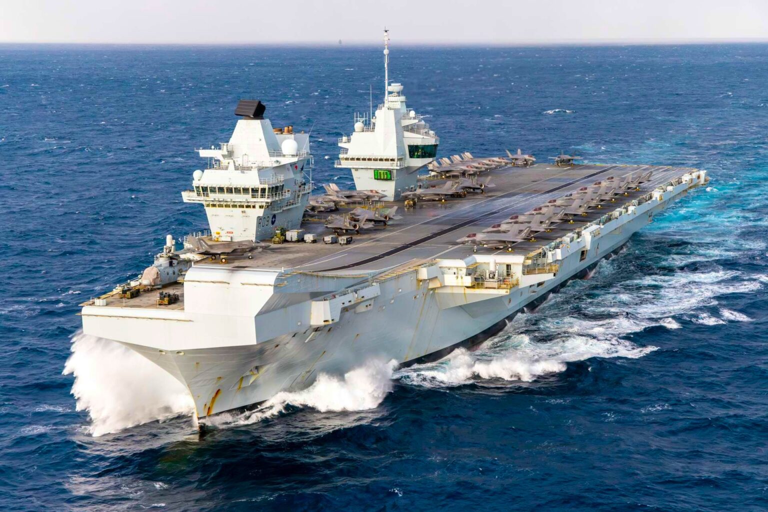 UK Reinforces NATO Northern Flank with HMS Prince of Wales Carrier Strike Deployment in the High North