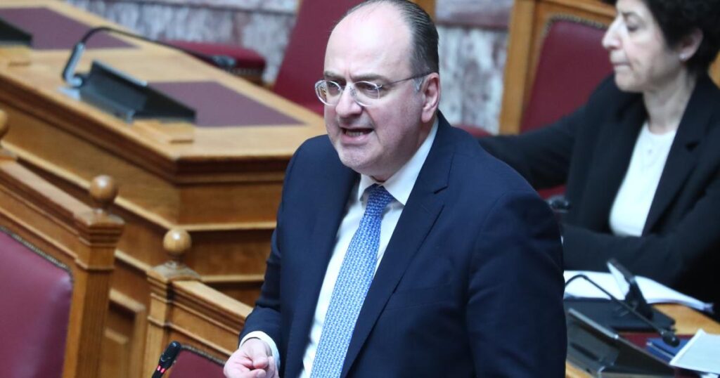 Makarios Lazaridis resigned