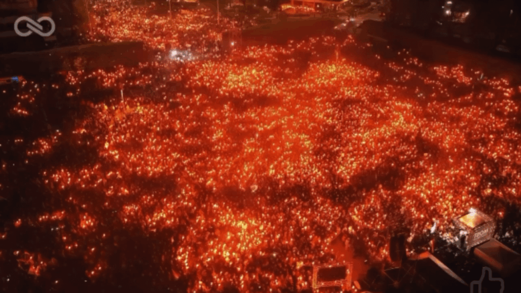 Greetings, Nephews! Today we vote and start a new chapter, just like you did recently. Yesterday, Péter Magyar thanked for the support at the final rally in Debrecen. In just 5 days, he held 29 rallies in various cities throughout Hungary