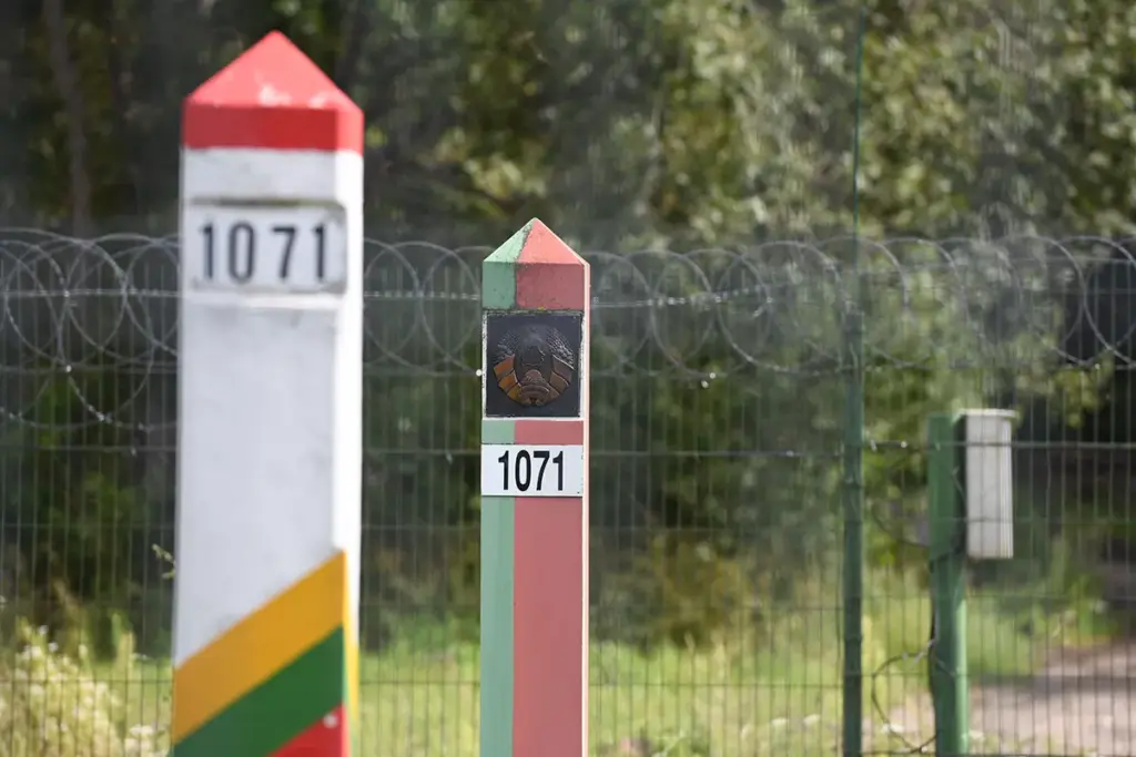 Lithuania turns back record number of migrants at Belarus border