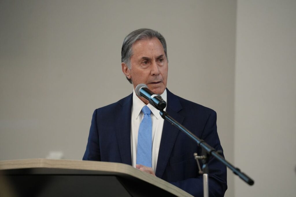 Palmer addresses national security, economy at Shelby County Chamber’s...