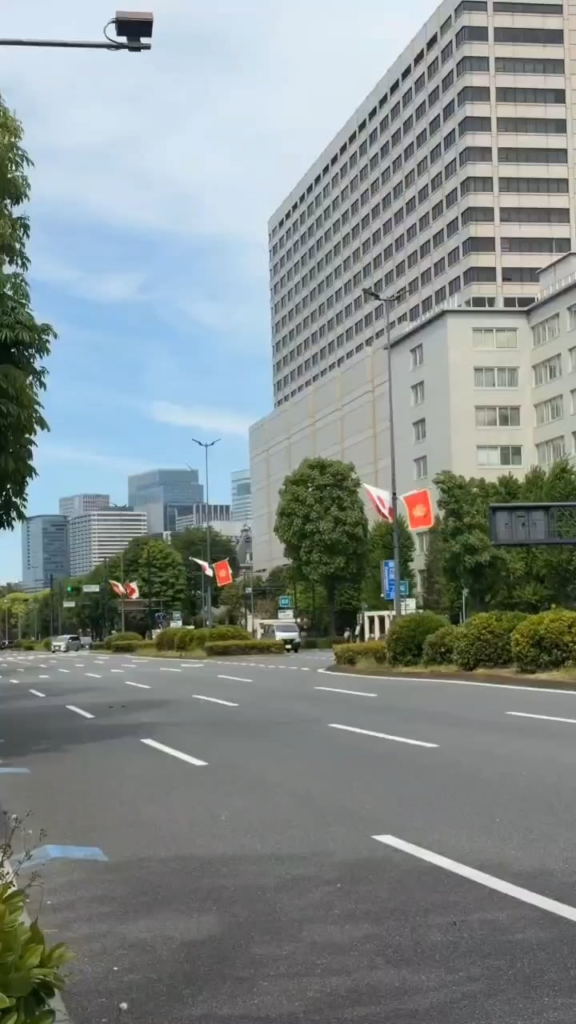 The streets of Tokyo are decorated with Montenegrin flags in honor of the President of Montenegro Jakov Milatović, as a sign of respect and friendship between the two countries 🇲🇪🇯🇵