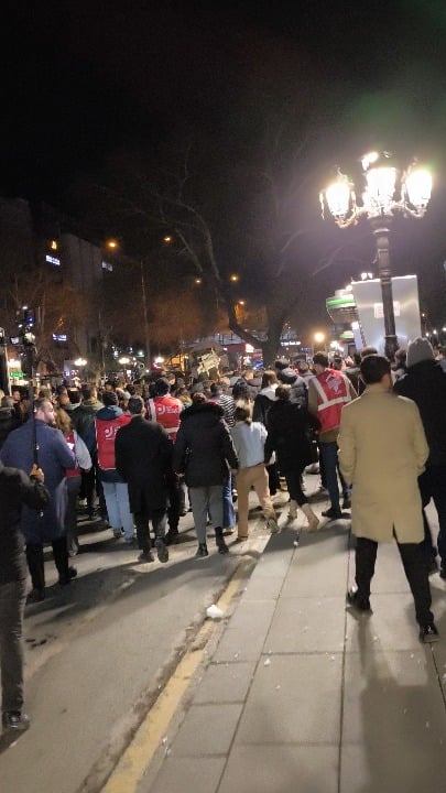 People are resisting in Ankara Güvenpark!