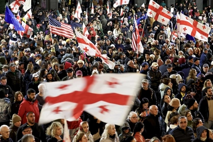 Georgian Protesters Mark 500 Days of Rallies with Easter March to Parliament