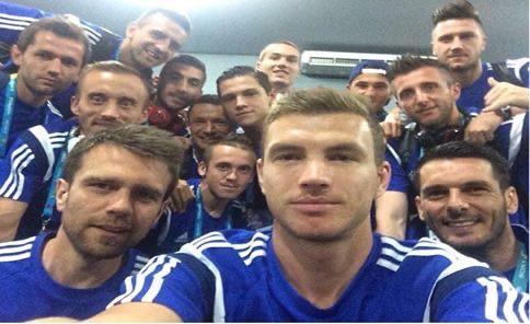 Only Dzeko and Kolašinac remained from the picture ☹️