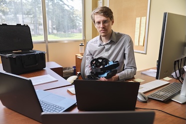 Researcher develops brain-computer technology to help people with motor impairments communicate more easily