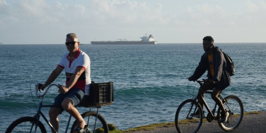 Russia plans to send second oil tanker to Cuba