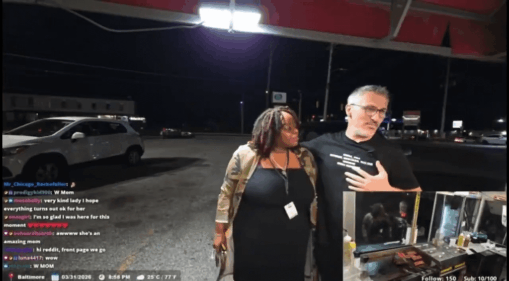 The stolen money of publisher Turk, who sells food in America, was returned by the thief's mother & an apology was made