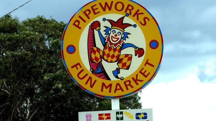 Does anyone else remember this sign and has anyone actually been?