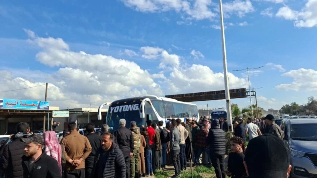 Release of hundreds of prisoners and detainees in northeast Syria under the exchange agreement with the Syrian government