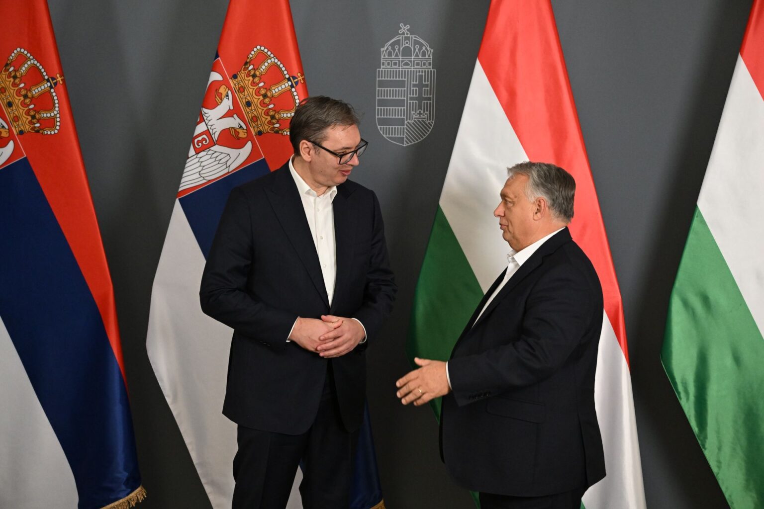 Suspicious timing suggests a false flag operation on the Serbian-Hungarian border