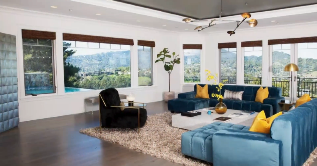 Mill Valley homeowner aims to get ahead of AI by selling his estate for equity in Anthropic Mill Valley homeowner aims to get ahead of AI by selling his estate for equity in Anthropic